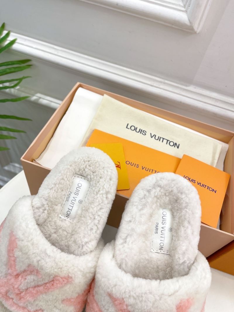 Louis Vuitton Slippers